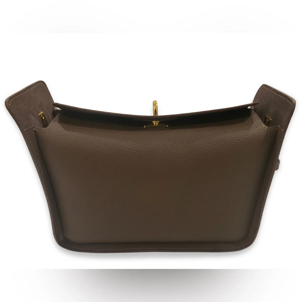 Taylor Essentials Pebbled Leather Structured Crossbody - Picture 4 of 5